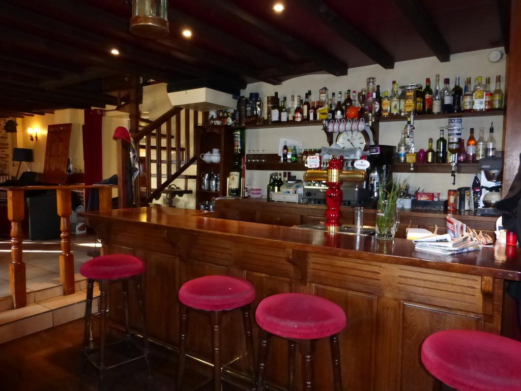 Ariane & Hotel Pontorson