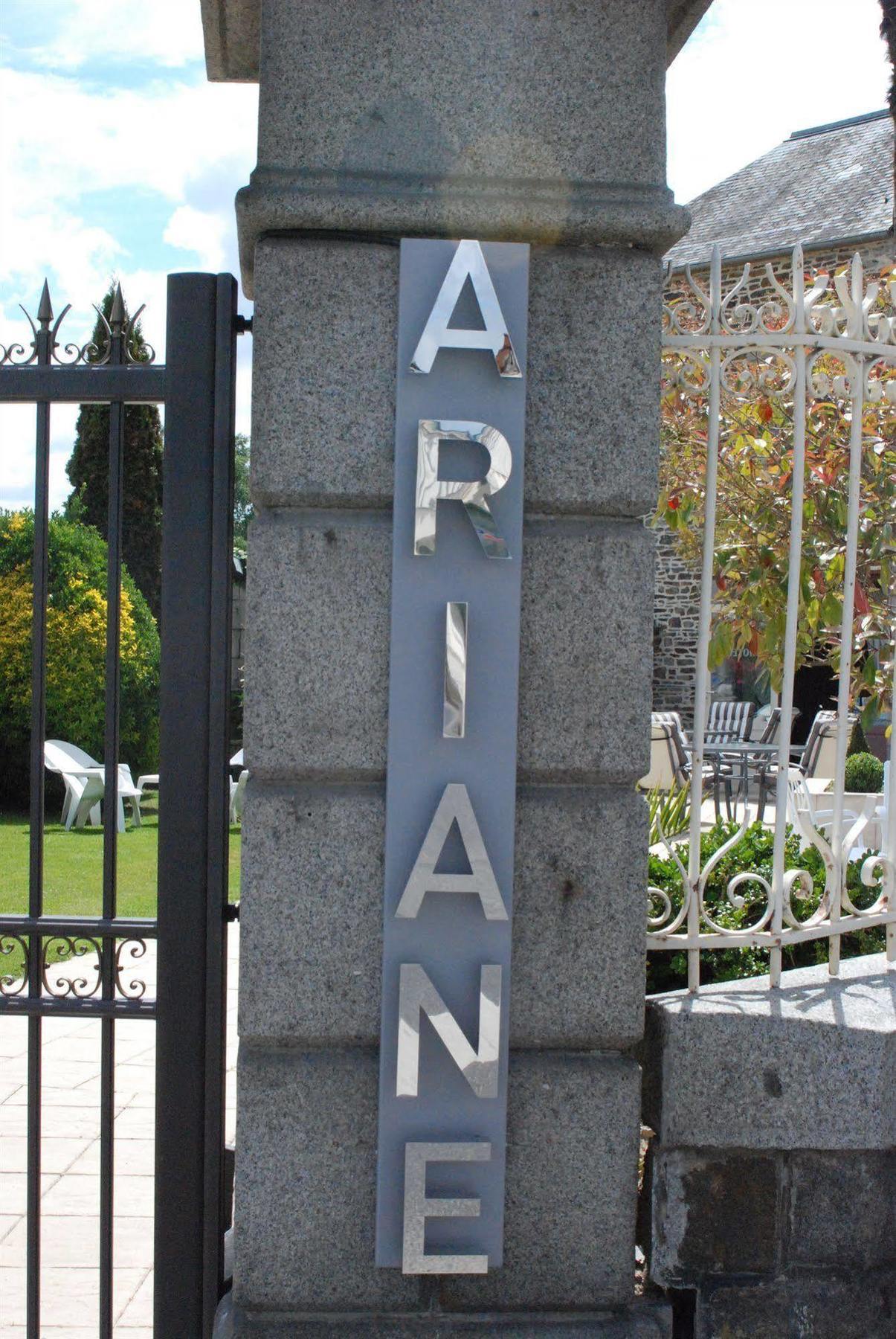 Hotel Ariane &